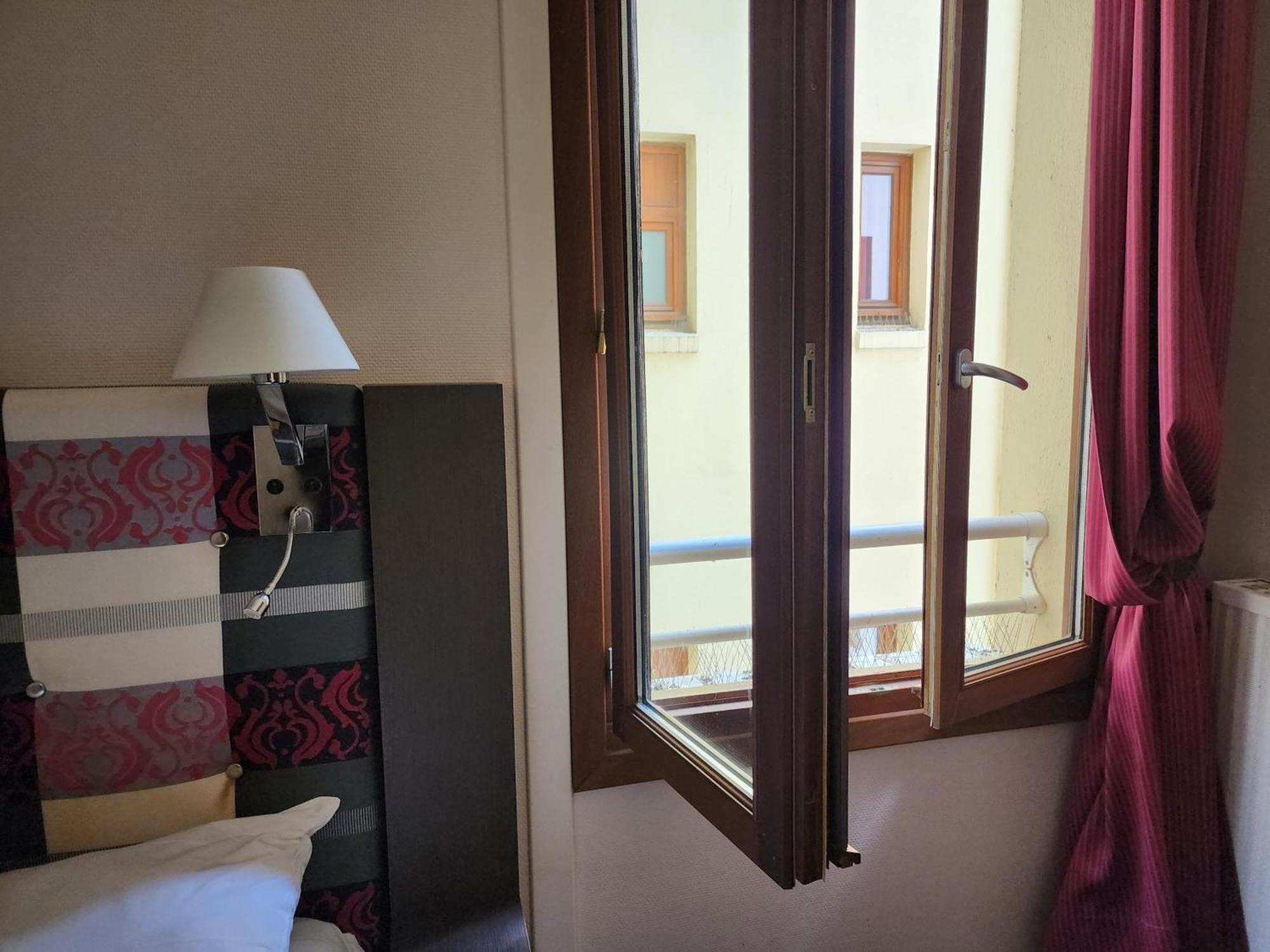 Hotel Des Bains Гранвиль Экстерьер фото