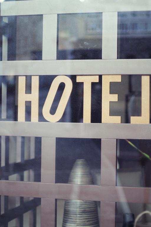 Hotel Des Bains Гранвиль Экстерьер фото